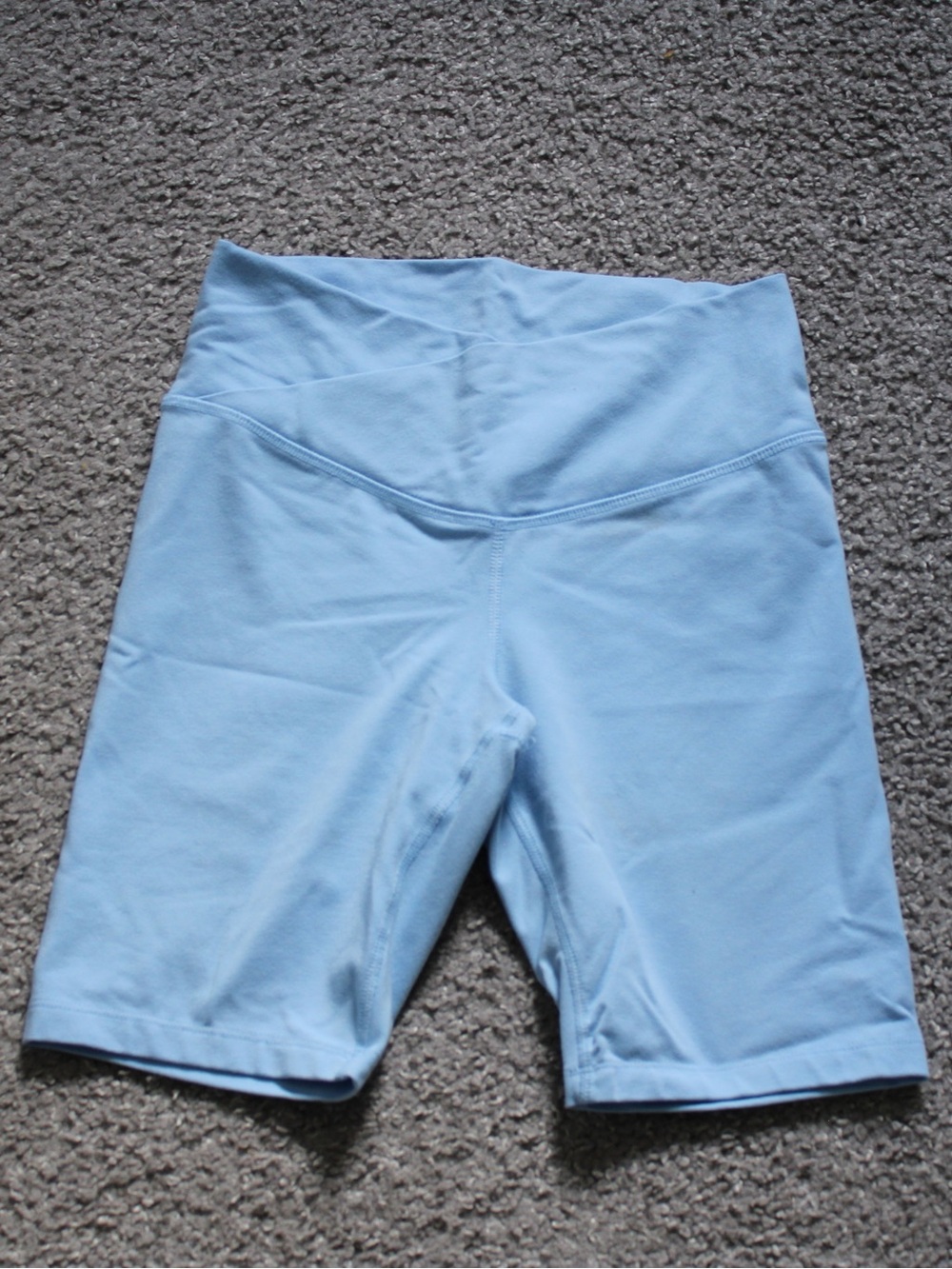 OLD NAVY Active Powerchill High-Waisted Biker Shorts